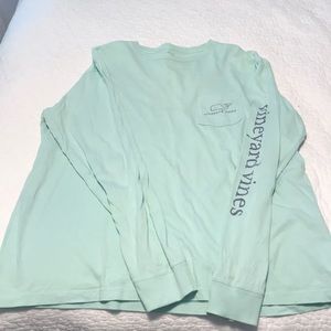 Vineyard Vines like new LS Pocket Tee